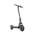 Xiaomi Electric Scooter 5 Pro hulajnoga elektryczna front po skosie.webp