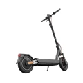 Xiaomi Electric Scooter 5 Pro hulajnoga elektryczna widok z tyłu dynamiczny.webp