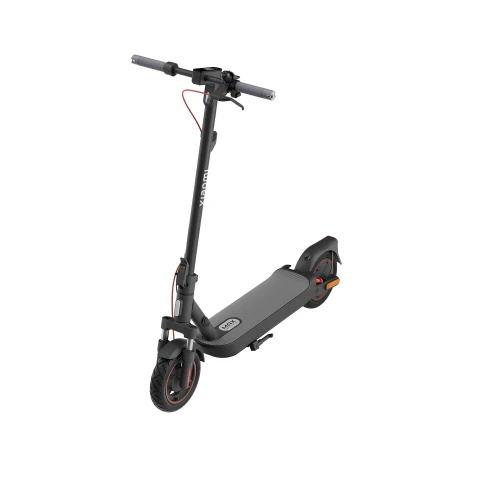 Xiaomi Electric Scooter 5 Max hulajnoga elektryczna z frontu.webp